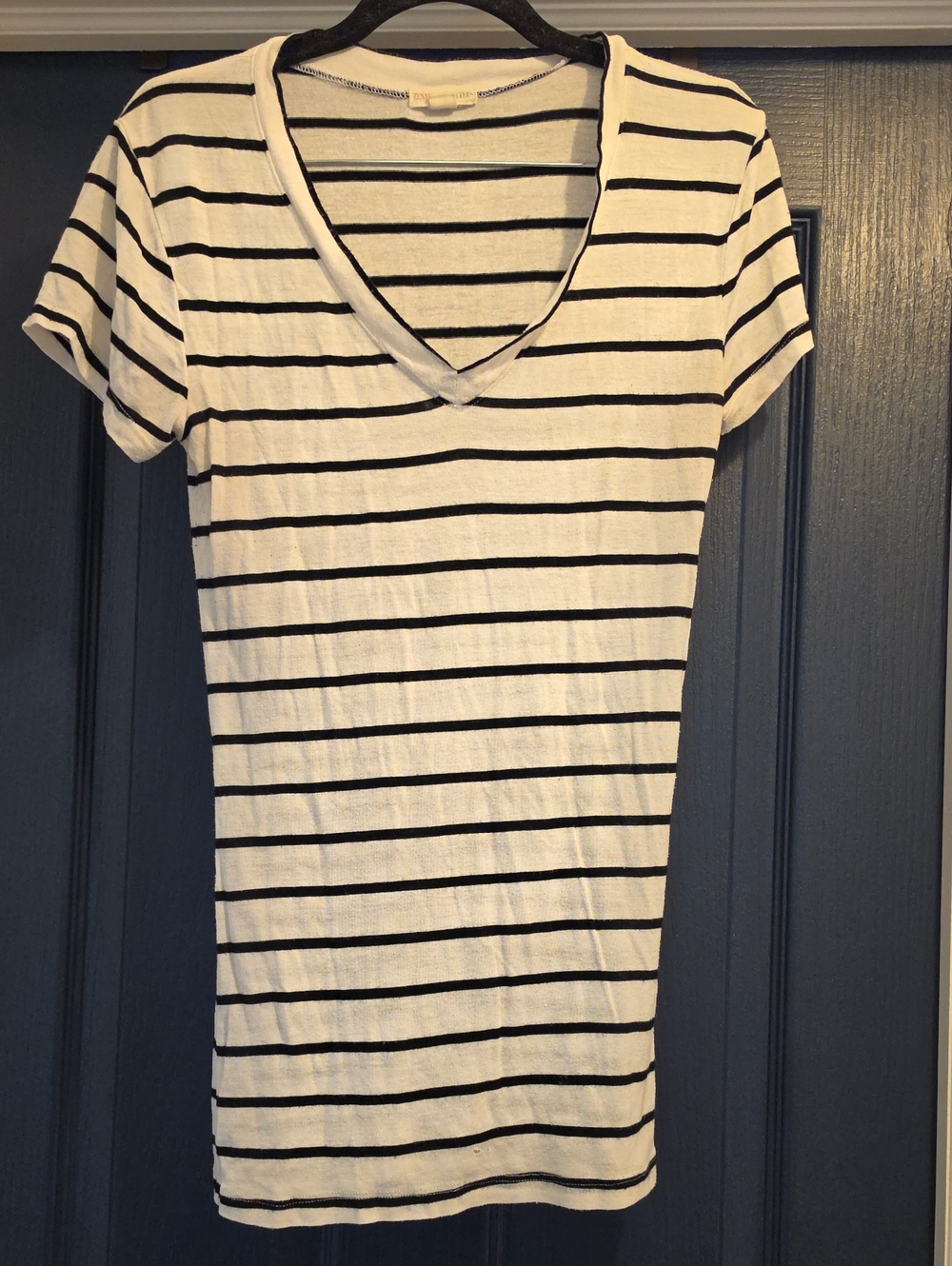 Zenana Outfitters White and Black Striped V-Neck Short Sleeve Tee